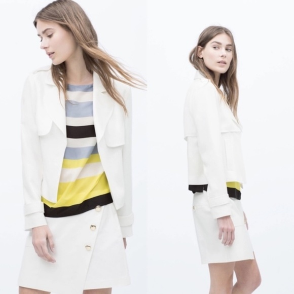 Zara Short Trench Jacket Layer Cuffed Back Flap - Picture 2 of 8